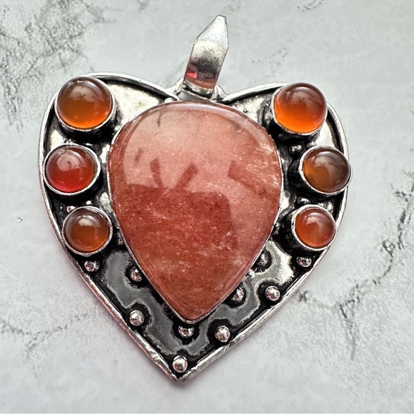 Heart Pendant Red Aventurine And Carnelian Agate Gemstones Silver Tone 3331 - Picture 5 of 9